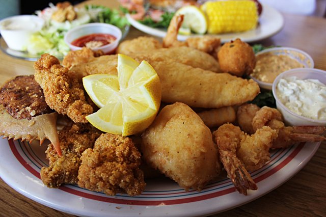 King Neptune's Seafood Restaurant | Activity Guide | Gulf Shores Rentals